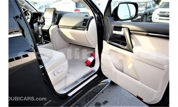 Buy Import Toyota Land Cruiser Black Car in Import - Dubai in Bomi County Buy Import Toyota Land Cruiser Black Car in Import - Dubai in Bomi County