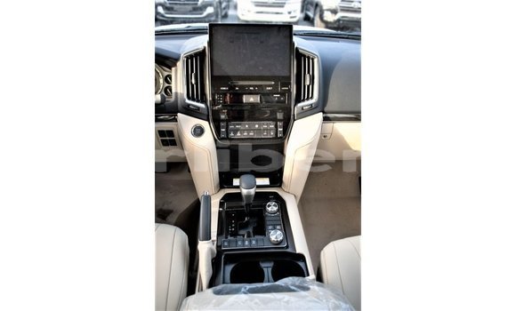 Buy Import Toyota Land Cruiser Black Car in Import - Dubai in Bomi County Buy Import Toyota Land Cruiser Black Car in Import - Dubai in Bomi County