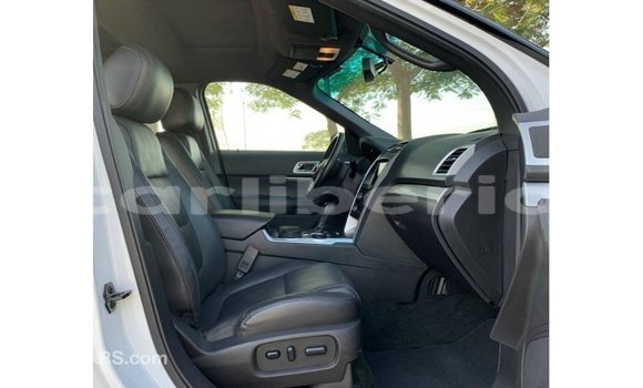 Buy Import Ford Explorer White Car in Import - Dubai in Bomi County Buy Import Ford Explorer White Car in Import - Dubai in Bomi County