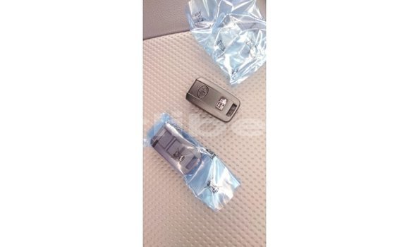 Buy Import Toyota Land Cruiser White Car in Import - Dubai in Bomi County Buy Import Toyota Land Cruiser White Car in Import - Dubai in Bomi County