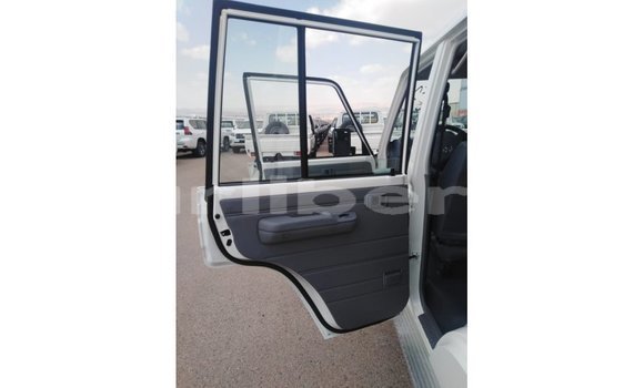 Buy Import Toyota Land Cruiser White Car in Import - Dubai in Bomi County Buy Import Toyota Land Cruiser White Car in Import - Dubai in Bomi County