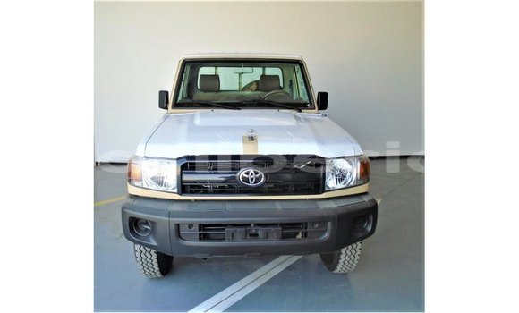 Buy Import Toyota Land Cruiser Beige Car in Import - Dubai in Bomi County Buy Import Toyota Land Cruiser Beige Car in Import - Dubai in Bomi County