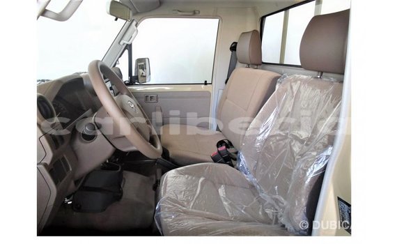 Buy Import Toyota Land Cruiser Beige Car in Import - Dubai in Bomi County Buy Import Toyota Land Cruiser Beige Car in Import - Dubai in Bomi County