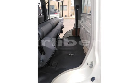 Buy Import Toyota Land Cruiser White Car in Import - Dubai in Bomi County Buy Import Toyota Land Cruiser White Car in Import - Dubai in Bomi County