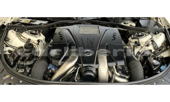 Buy Import Mercedes-Benz 190 White Car in Import - Dubai in Bomi County Buy Import Mercedes-Benz 190 White Car in Import - Dubai in Bomi County