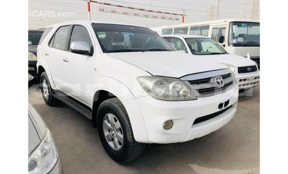 Buy Import Toyota Fortuner White Car in Import - Dubai in Bomi County Buy Import Toyota Fortuner White Car in Import - Dubai in Bomi County