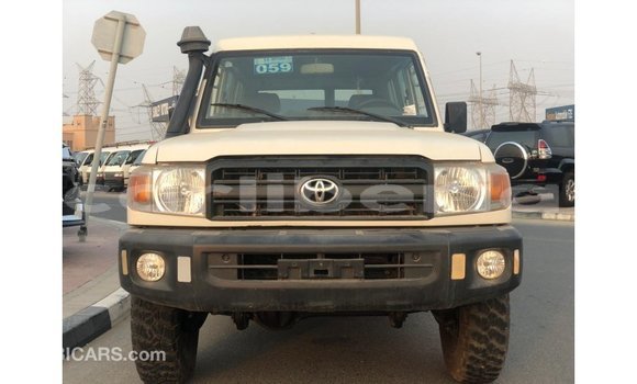 Buy Import Toyota Land Cruiser White Car in Import - Dubai in Bomi County Buy Import Toyota Land Cruiser White Car in Import - Dubai in Bomi County