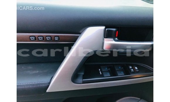 Buy Import Toyota DA Black Truck in Import - Dubai in Bomi County Buy Import Toyota DA Black Truck in Import - Dubai in Bomi County