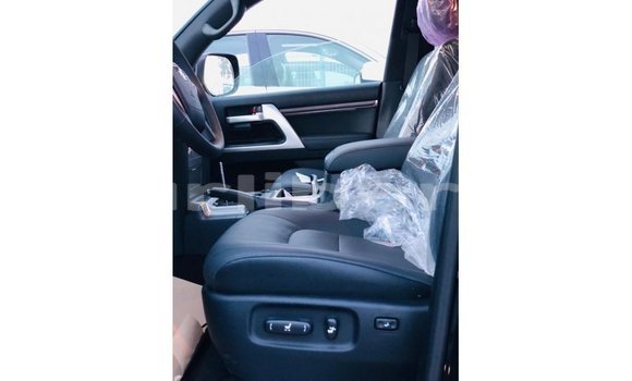 Buy Import Toyota DA Black Truck in Import - Dubai in Bomi County Buy Import Toyota DA Black Truck in Import - Dubai in Bomi County