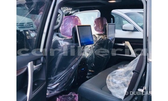 Buy Import Toyota DA Black Truck in Import - Dubai in Bomi County Buy Import Toyota DA Black Truck in Import - Dubai in Bomi County