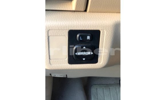 Acheter Import Voiture Toyota Yaris Blanc à Import - Dubai, Comté de Bomi Acheter Import Voiture Toyota Yaris Blanc à Import - Dubai, Comté de Bomi