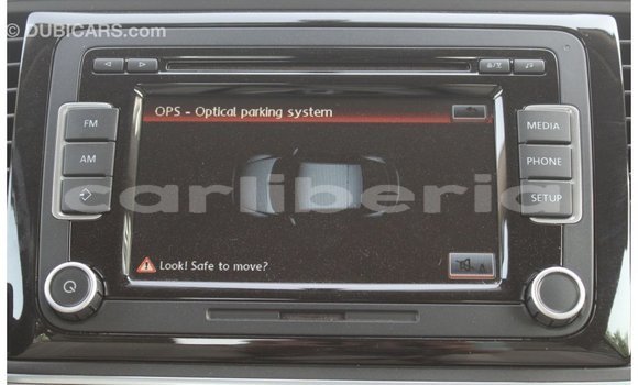 Acheter Import Voiture Volkswagen Beetle Bleu à Import - Dubai, Comté de Bomi Acheter Import Voiture Volkswagen Beetle Bleu à Import - Dubai, Comté de Bomi