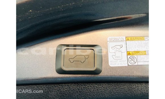 Buy Import Toyota HiAce Black Truck in Import - Dubai in Bomi County Buy Import Toyota HiAce Black Truck in Import - Dubai in Bomi County