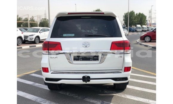 Buy Import Toyota Land Cruiser White Car in Import - Dubai in Bomi County Buy Import Toyota Land Cruiser White Car in Import - Dubai in Bomi County