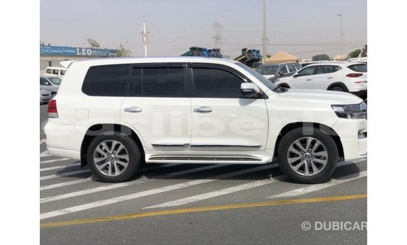 Buy Import Toyota Land Cruiser White Car in Import - Dubai in Bomi County Buy Import Toyota Land Cruiser White Car in Import - Dubai in Bomi County