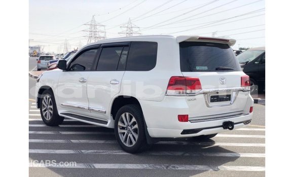 Buy Import Toyota Land Cruiser White Car in Import - Dubai in Bomi County Buy Import Toyota Land Cruiser White Car in Import - Dubai in Bomi County