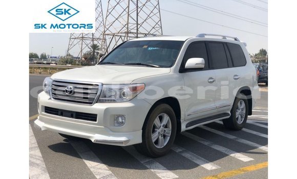 Buy Import Toyota Land Cruiser White Car in Import - Dubai in Bomi County Buy Import Toyota Land Cruiser White Car in Import - Dubai in Bomi County
