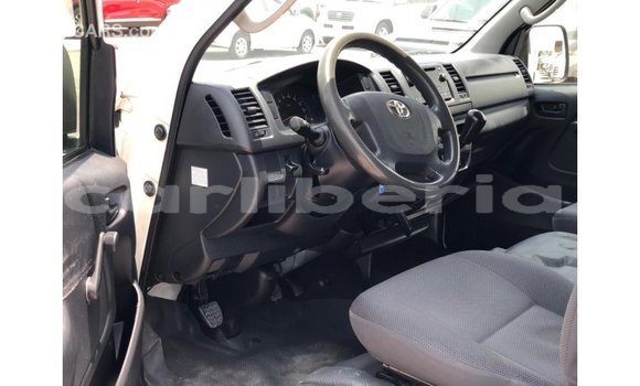 Buy Import Toyota DA White Truck in Import - Dubai in Bomi County Buy Import Toyota DA White Truck in Import - Dubai in Bomi County