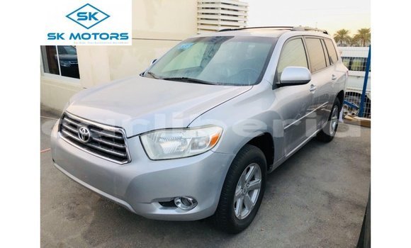 Buy Import Toyota Highlander Other Car in Import - Dubai in Bomi County Buy Import Toyota Highlander Other Car in Import - Dubai in Bomi County
