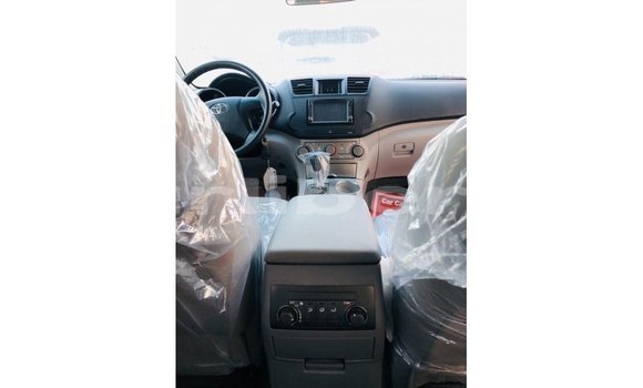 Buy Import Toyota Highlander Other Car in Import - Dubai in Bomi County Buy Import Toyota Highlander Other Car in Import - Dubai in Bomi County