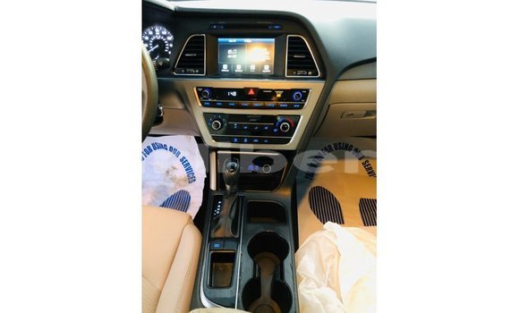 Buy Import Hyundai Sonata Red Car in Import - Dubai in Bomi County Buy Import Hyundai Sonata Red Car in Import - Dubai in Bomi County