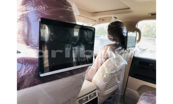 Acheter Import Voiture Toyota Land Cruiser Noir à Import - Dubai, Comté de Bomi Acheter Import Voiture Toyota Land Cruiser Noir à Import - Dubai, Comté de Bomi