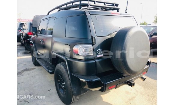Acheter Import Voiture Toyota FJ Cruiser Noir à Import - Dubai, Comté de Bomi Acheter Import Voiture Toyota FJ Cruiser Noir à Import - Dubai, Comté de Bomi