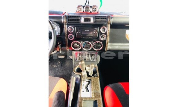 Acheter Import Voiture Toyota FJ Cruiser Noir à Import - Dubai, Comté de Bomi Acheter Import Voiture Toyota FJ Cruiser Noir à Import - Dubai, Comté de Bomi