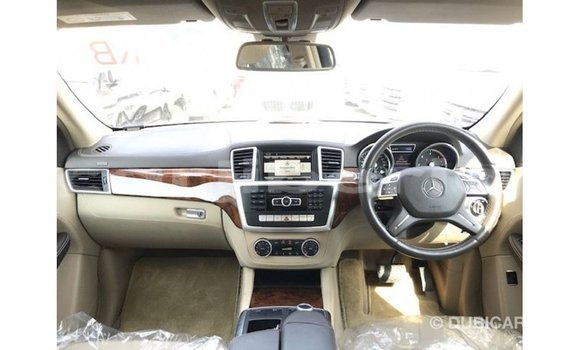Buy Import Mercedes-Benz 190 White Car in Import - Dubai in Bomi County Buy Import Mercedes-Benz 190 White Car in Import - Dubai in Bomi County