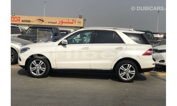 Buy Import Mercedes-Benz 190 White Car in Import - Dubai in Bomi County Buy Import Mercedes-Benz 190 White Car in Import - Dubai in Bomi County