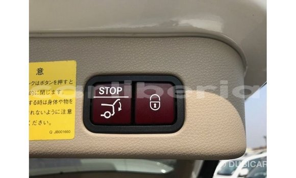 Buy Import Mercedes-Benz 190 White Car in Import - Dubai in Bomi County Buy Import Mercedes-Benz 190 White Car in Import - Dubai in Bomi County