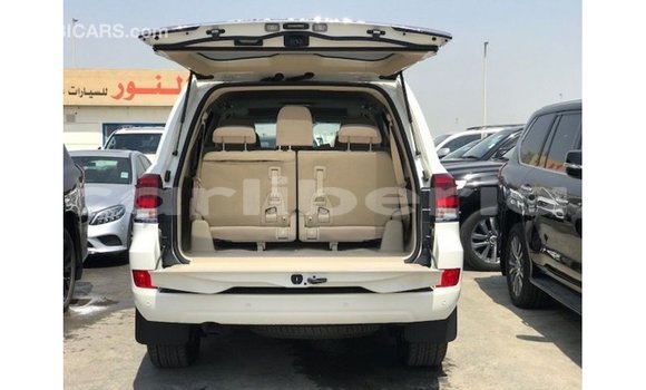 Buy Import Toyota Land Cruiser White Car in Import - Dubai in Bomi County Buy Import Toyota Land Cruiser White Car in Import - Dubai in Bomi County
