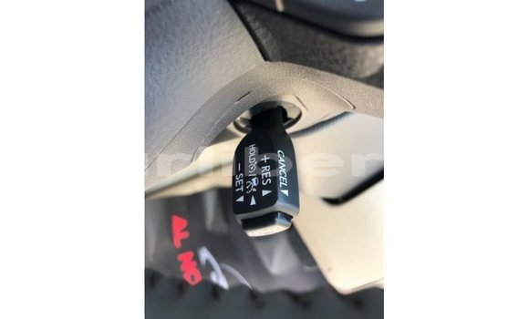 Buy Import Toyota Land Cruiser White Car in Import - Dubai in Bomi County Buy Import Toyota Land Cruiser White Car in Import - Dubai in Bomi County