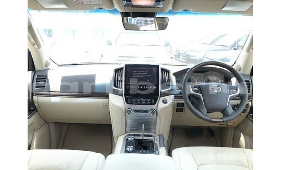 Buy Import Toyota Land Cruiser White Car in Import - Dubai in Bomi County Buy Import Toyota Land Cruiser White Car in Import - Dubai in Bomi County