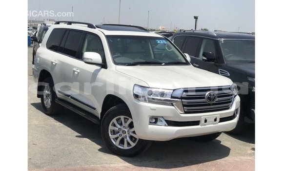 Buy Import Toyota Land Cruiser White Car in Import - Dubai in Bomi County Buy Import Toyota Land Cruiser White Car in Import - Dubai in Bomi County