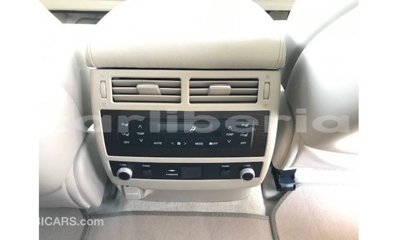 Buy Import Toyota Land Cruiser White Car in Import - Dubai in Bomi County Buy Import Toyota Land Cruiser White Car in Import - Dubai in Bomi County