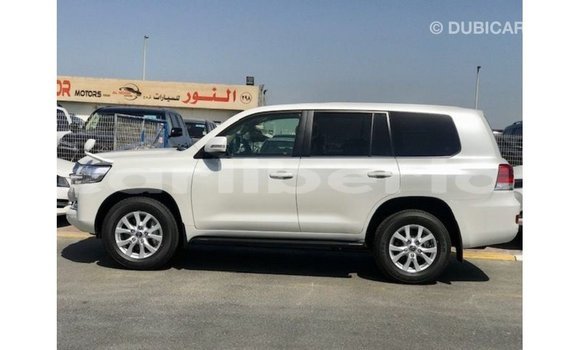 Buy Import Toyota Land Cruiser White Car in Import - Dubai in Bomi County Buy Import Toyota Land Cruiser White Car in Import - Dubai in Bomi County