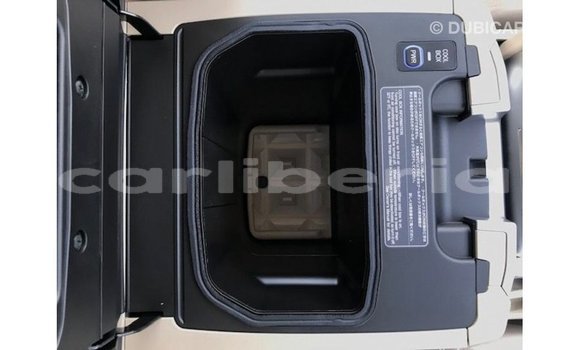 Buy Import Toyota Land Cruiser White Car in Import - Dubai in Bomi County Buy Import Toyota Land Cruiser White Car in Import - Dubai in Bomi County