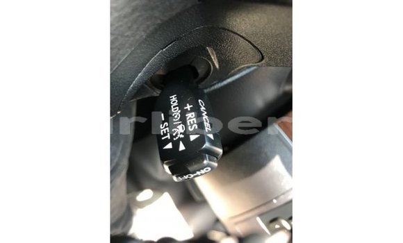 Acheter Import Voiture Toyota Land Cruiser Blanc à Import - Dubai, Comté de Bomi Acheter Import Voiture Toyota Land Cruiser Blanc à Import - Dubai, Comté de Bomi