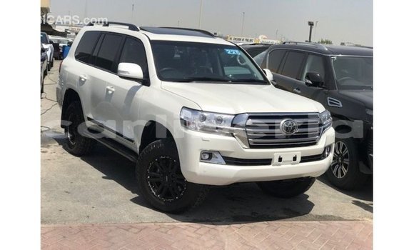 Buy Import Toyota Land Cruiser White Car in Import - Dubai in Bomi County Buy Import Toyota Land Cruiser White Car in Import - Dubai in Bomi County