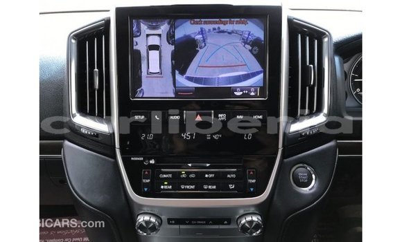 Buy Import Toyota Land Cruiser White Car in Import - Dubai in Bomi County Buy Import Toyota Land Cruiser White Car in Import - Dubai in Bomi County