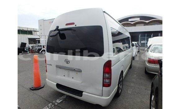 Buy Import Toyota Hiace White Car in Import - Dubai in Bomi County Buy Import Toyota Hiace White Car in Import - Dubai in Bomi County