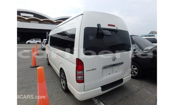 Buy Import Toyota Hiace White Car in Import - Dubai in Bomi County Buy Import Toyota Hiace White Car in Import - Dubai in Bomi County