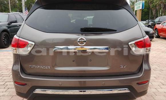 Buy Used Nissan Pathfinder Beige Car in Monrovia in Montserrado County Buy Used Nissan Pathfinder Beige Car in Monrovia in Montserrado County