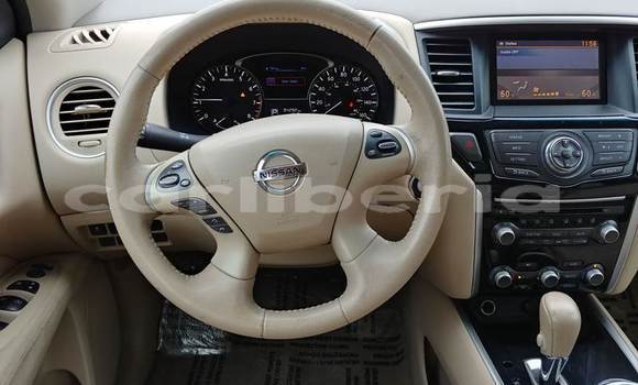 Buy Used Nissan Pathfinder Beige Car in Monrovia in Montserrado County Buy Used Nissan Pathfinder Beige Car in Monrovia in Montserrado County