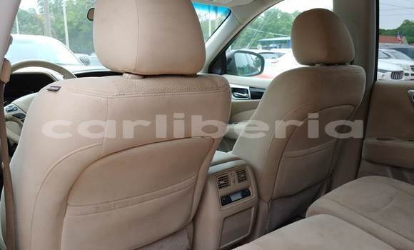 Buy Used Nissan Pathfinder Beige Car in Monrovia in Montserrado County Buy Used Nissan Pathfinder Beige Car in Monrovia in Montserrado County