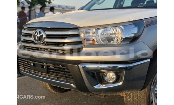 Acheter Import Voiture Toyota Hilux Autre à Import - Dubai, Comté de Bomi Acheter Import Voiture Toyota Hilux Autre à Import - Dubai, Comté de Bomi