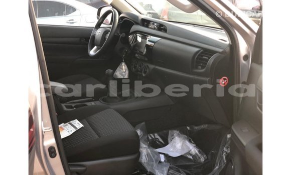 Acheter Import Voiture Toyota Hilux Autre à Import - Dubai, Comté de Bomi Acheter Import Voiture Toyota Hilux Autre à Import - Dubai, Comté de Bomi
