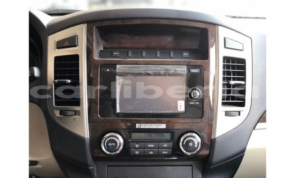 Acheter Import Voiture Mitsubishi Pajero Autre à Import - Dubai, Comté de Bomi Acheter Import Voiture Mitsubishi Pajero Autre à Import - Dubai, Comté de Bomi