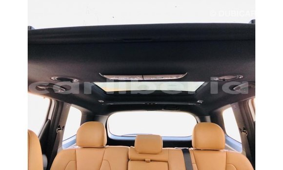 Acheter Import Voiture Kia Carens Blanc à Import - Dubai, Comté de Bomi Acheter Import Voiture Kia Carens Blanc à Import - Dubai, Comté de Bomi